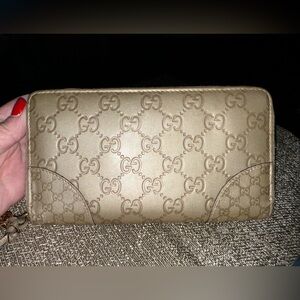 Gucci  Guccissima Zip Wallet - EUC